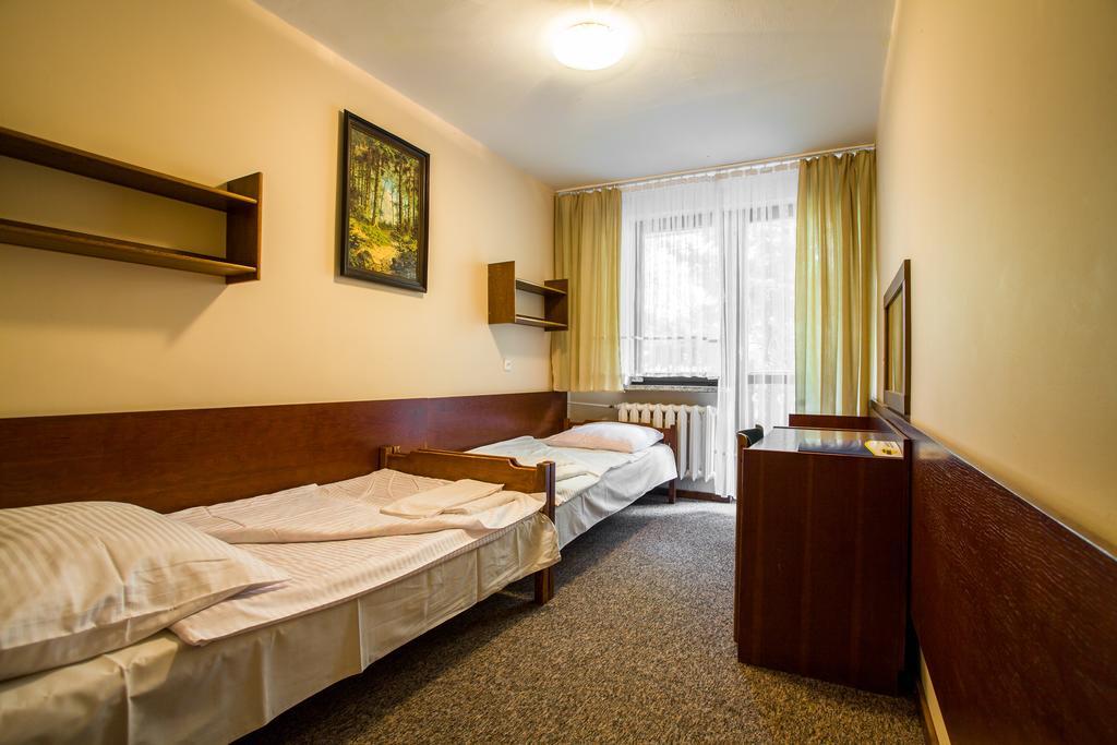 Ow Inter Piast Kalbornia - Z Wlasna Plaza Z Kapieliskiem I Przystania Dabrowno  Exterior photo
